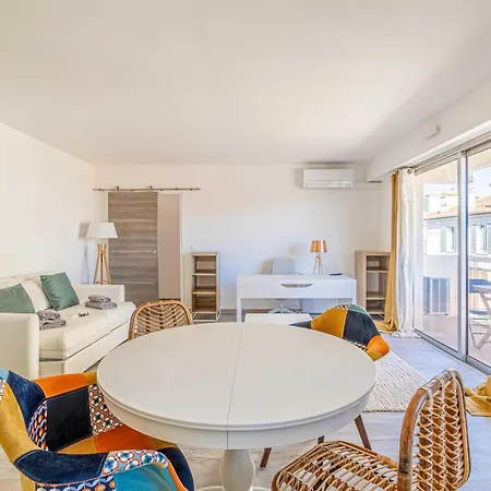 Exceptional Spacious One Bedroom Flat In Cannes